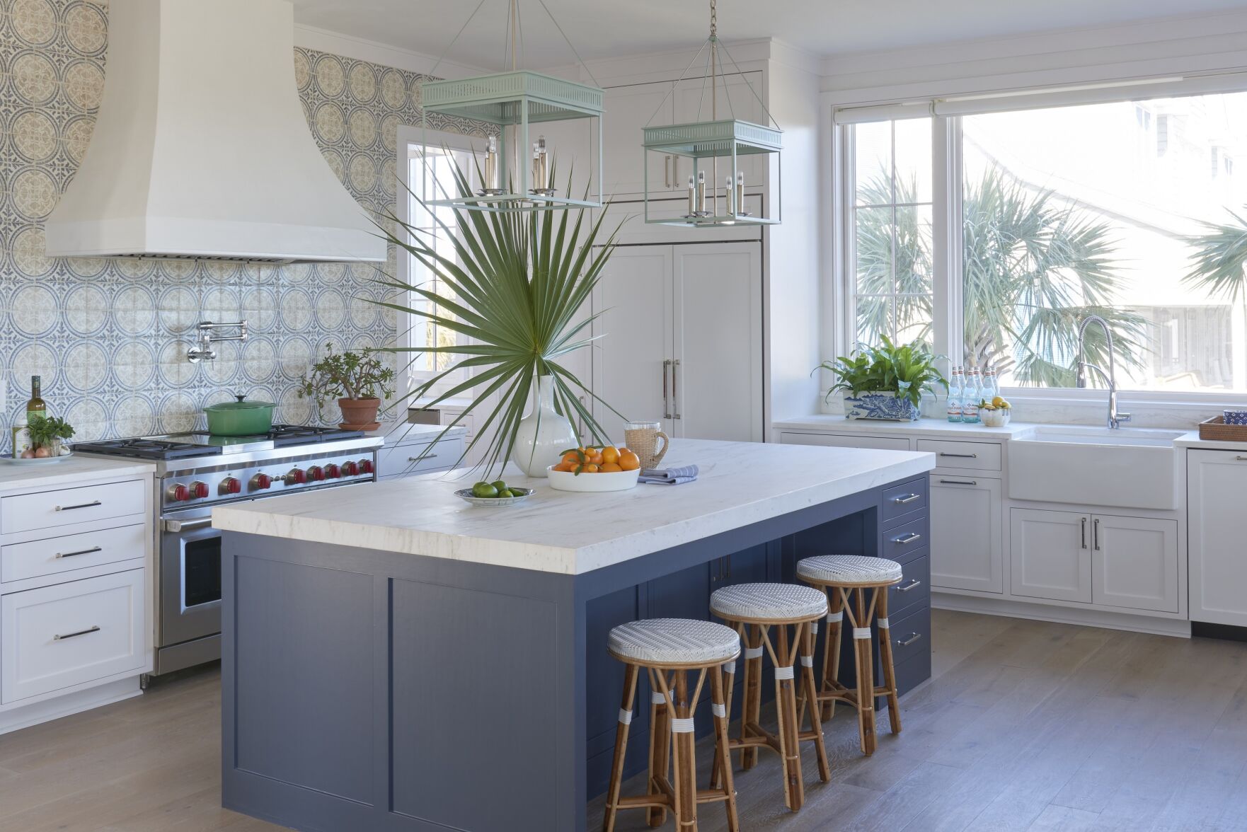 2307 Atlantic Ave. Sullivan's Island kitchen